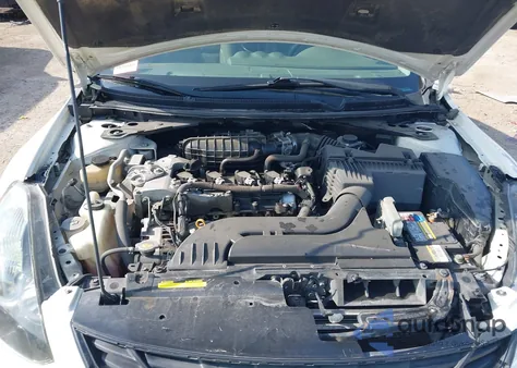 2010 Nissan Altima 2.5 S z USA, uszkodzony, nr VIN 1N4AL2EP6AC172620